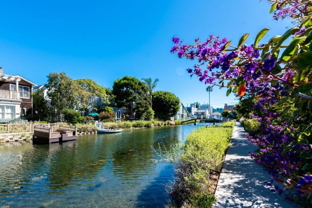 House On The Canal In Venice Los Ángeles Exterior foto